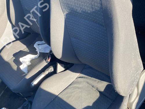 Used Left front seat Left front seat OPEL CORSA C (X01) 1.7 DTI (F08, F68) (75 hp) 23785101 23785101