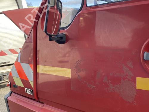 Left front door RENAULT MASTER I Van (T__) 28-35 2.0 | BP29971788C2