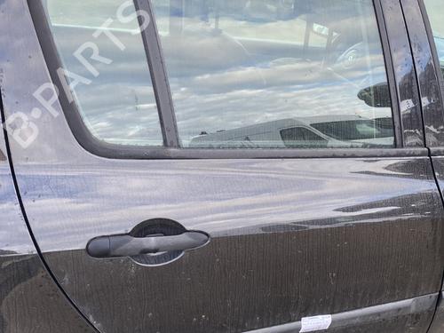 Used Right rear door RENAULT CLIO III (BR0/1, CR0/1) 1.5 dCi (BR17, CR17) (86 hp) 31836724