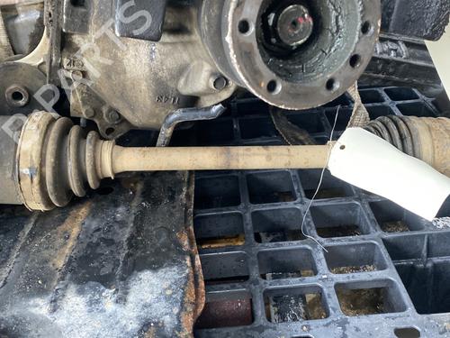 Left front driveshaft SUZUKI GRAND VITARA II (JT, TE, TD) 1.9 DDiS All-wheel Drive (JT419, TD44, JB419WD, JB419XD,... | BP31974623M38