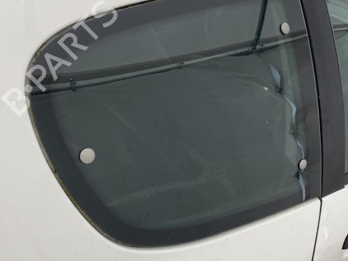 Rear right quarter glass PEUGEOT 206+ (2L_, 2M_) 1.4 HDi eco 70 | BP29013032C92 