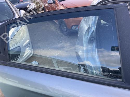 rear-right-door-window-alfa-romeo-147-937_-2000-2001-2002-2003-2004-2005-2006-2007-2008-2009-2010-28579045 main image