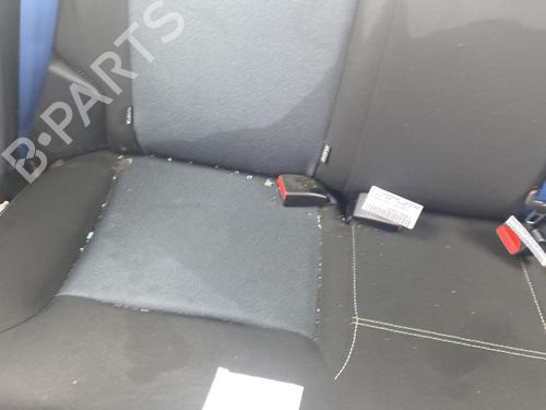 Sæde Bagtil Sæde Bagtil PEUGEOT 208 I (CA_, CC_) 1.0 VTi (68 hp) 33933925 33933925