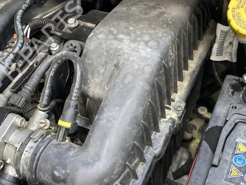 Used Air filter box Air filter box PEUGEOT 208 I (CA_, CC_) 1.2 VTI 82 (82 hp) 29829426 29829426