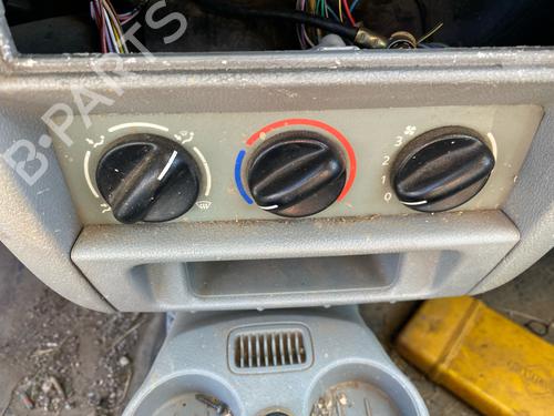 Used Climate control Climate control 34412425 34412425