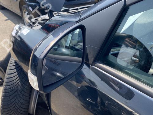 Used Left mirror RENAULT MEGANE III Hatchback (BZ0/1_, B3_) 1.5 dCi (BZ09, BZ0D, BZ1W, BZ29, BZ14) (110 hp) 26526403