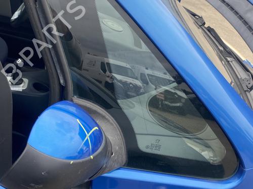 Front right quarter glass PEUGEOT 1007 (KM_) 1.6 16V | BP29477635C112 