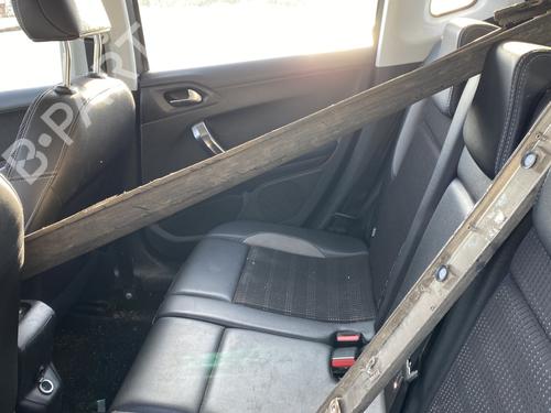 Left front fog light PEUGEOT 2008 I (CU_) 1.6 HDi | BP31981271C30 