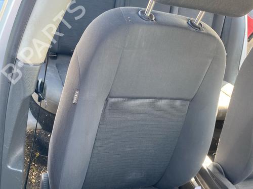 Right front seat VW GOLF V (1K1) | BP33991933C16 - Image 3