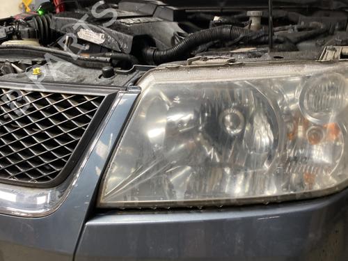 Used Left headlight Left headlight SUZUKI GRAND VITARA II (JT, TE, TD) 1.9 DDiS All-wheel Drive (JT419, TD44, JB419WD, JB419XD,... (129 hp) 33554273 33554273