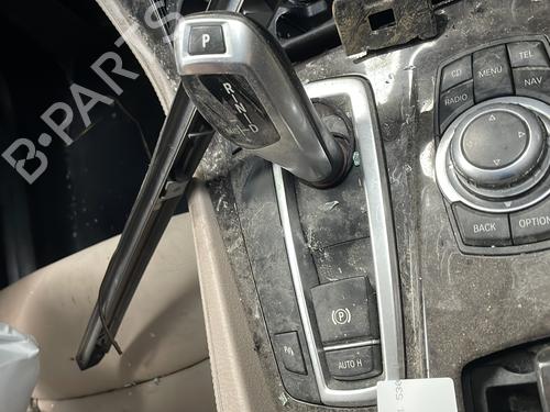 Used Gear lever BMW 5 (F10) 530 d (245 hp) 19911170