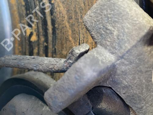 Used Right front brake caliper Right front brake caliper PEUGEOT EXPERT Van (V_) 1.6 BlueHDi 115 (115 hp) 25588319 25588319