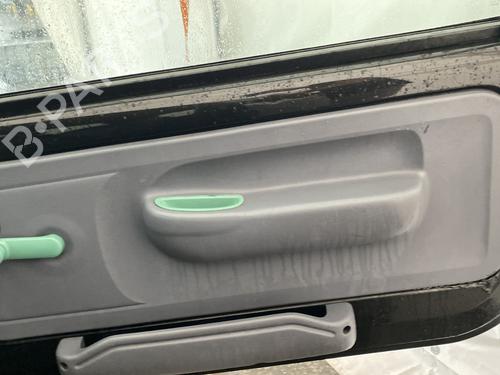 Used Front right panel Front right panel RENAULT TWINGO I (C06_) 1.2 (C066, C068) (58 hp) 27818740 27818740