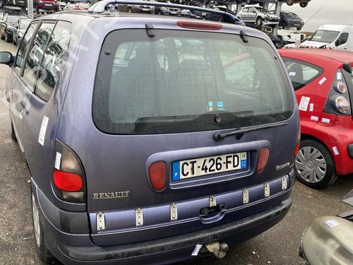 Coffre RENAULT ESPACE III (JE0_) 2.2 12V TD (JE0E, JE0H, JE0P) (113 hp) 30746537