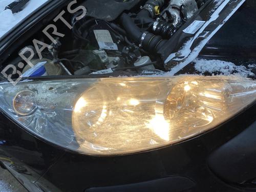 Used Right headlight PEUGEOT 308 I (4A_, 4C_) 1.6 HDi (92 hp) 31364779