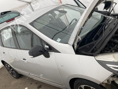 Køfangervange RENAULT SCÉNIC III (JZ0/1_) 1.5 dCi (JZ02, JZ0R) (95 hp) 32990722