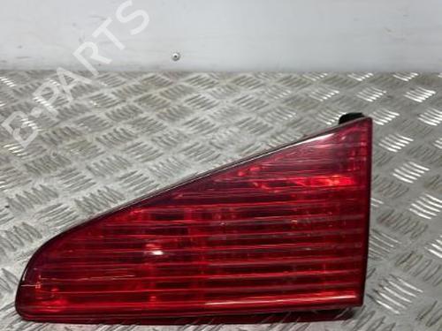 right-tailgate-light-peugeot-607-9d-9u-22-hdi-2000-21797618 main image