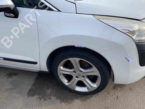 BP30199946C42 main image