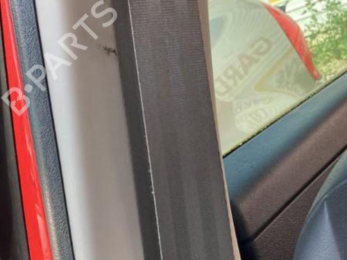 Used Front right seatbelt RENAULT CLIO III (BR0/1, CR0/1) 1.5 dCi (75 hp) 22121053