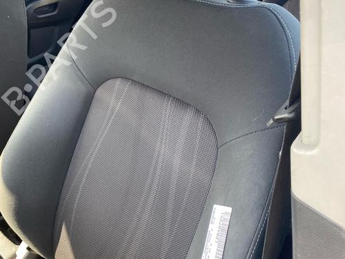 Used Left front seat Left front seat 36756122 36756122