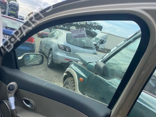 front-right-door-window-renault-clio-iii-br01-cr01-2005-2006-2007-2008-2009-2010-2011-2012-2013-2014-39449081 main image