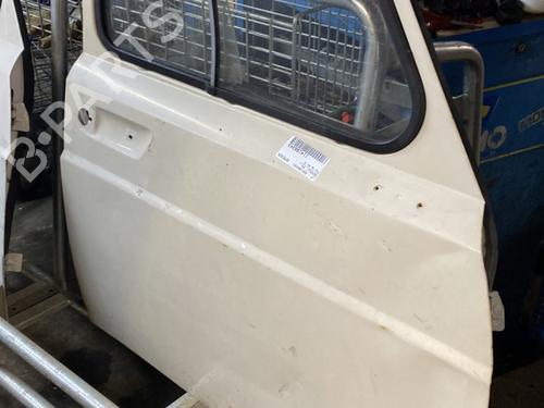 Used Right front door Right front door RENAULT 4 Box Body/MPV (R21_, R23_) 1.0 (34 hp) 29732381 29732381