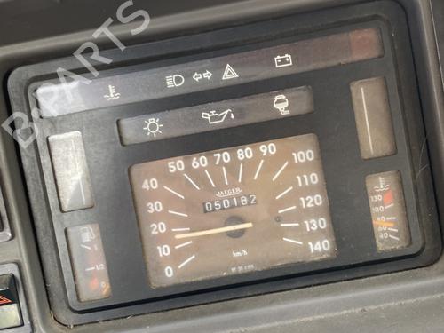 Instrument cluster RENAULT MASTER I Van (T__) 28-35 2.0 | BP29971801C47