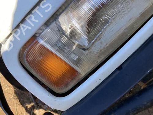Used Right headlight SUZUKI VITARA (ET, TA, TD) 1.6 All-wheel Drive (TA, TA01, SE416) (80 hp) 22119094