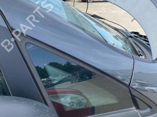Used Front right quarter glass Front right quarter glass 37749786 37749786