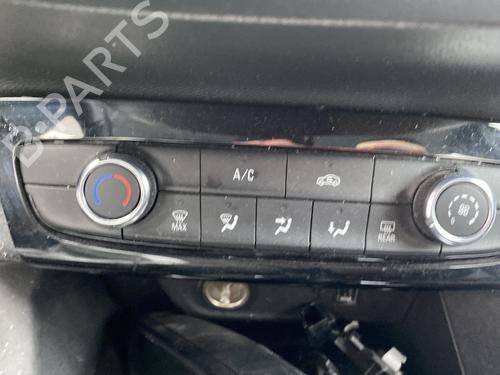 Airco bedieningspaneel OPEL CORSA F (P2JO) 1.2 (68) (101 hp) 23782923