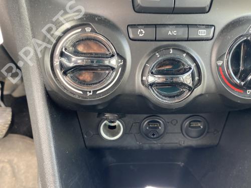 Used Climate control PEUGEOT 208 I (CA_, CC_) 1.6 HDi (92 hp) 28681588
