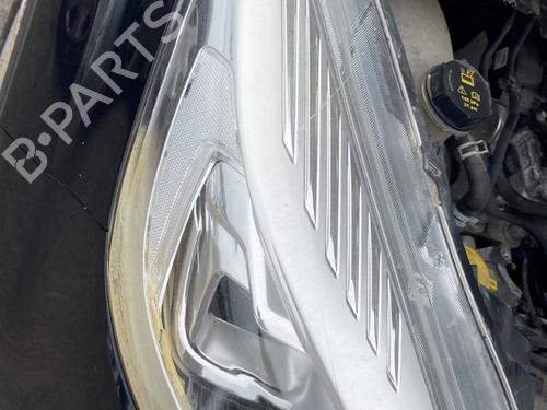 Right headlight FORD KUGA II (DM2) 2.0 TDCi | BP29341349C29 