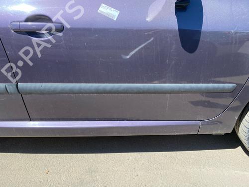 door-moulding-trim-peugeot-307-3ac-2000-2001-2002-2003-2004-2005-2006-2007-2008-2009-2010-2011-2012-34241066 main image