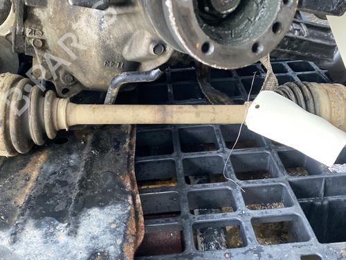 Left front driveshaft SUZUKI GRAND VITARA II (JT, TE, TD) 1.9 DDiS All-wheel Drive (JT419, TD44, JB419WD, JB419XD,... | BP31974623M38