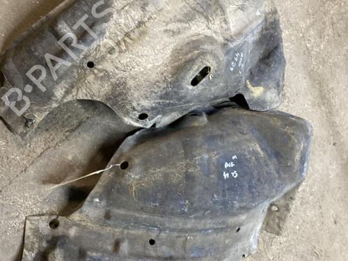 Used Wheel arch RENAULT MEGANE IV Hatchback (B9A/M/N_) 1.5 dCi 110 (B9A3) (110 hp) 26738591