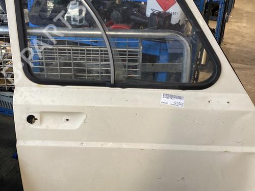 Used Right front door RENAULT 4 Box Body/MPV (R21_, R23_) 1.0 (34 hp) 29732381