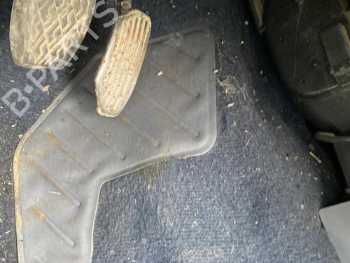 Used Pedal Pedal DAIHATSU TERIOS (J1_) 1.3 4WD (J100) (83 hp) 33234412 33234412