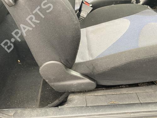 Used Right front seat Right front seat OPEL CORSA B (S93) 1.0 i 12V (F08, F68, M68) (54 hp) 25923772 25923772