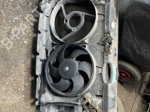 Frontplade/Frontkurv Frontplade/Frontkurv PEUGEOT 405 I (15B) 1.9 Diesel (69 hp) 28386287 28386287