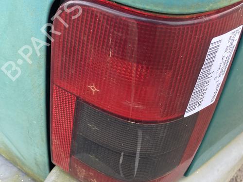 right-taillight-peugeot-partner-mpv-5_-g_-1996-31585878 main image