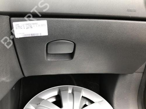 glove-box-opel-corsa-d-s07-13-cdti-l08-l68-13205263-2006-2007-2008-2009-2010-2011-2012-2013-2014-2015-22121619 main image