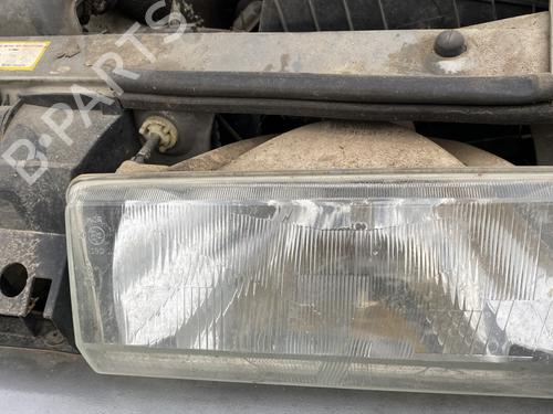 Used Left headlight Left headlight CITROËN BX (XB-_) 19 D (69 hp) 30700450 30700450