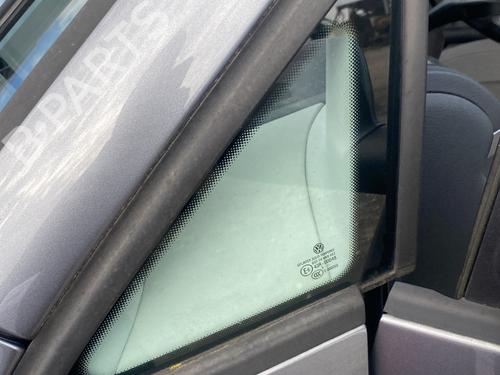 Front left quarter glass VW TOURAN (1T1, 1T2) 1.9 TDI | BP28589284C111 
