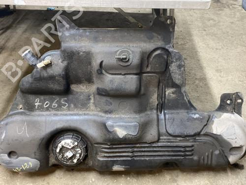 Used Fuel tank RENAULT SCÉNIC II (JM0/1_) 1.5 dCi (JM1E, JM16) (106 hp) 22126549
