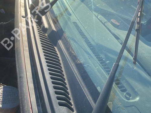 Vindrude Viskermekanisme Vindrude Viskermekanisme SUZUKI JIMNY Closed Off-Road Vehicle (SN) 1.3 16V 4WD (SN413, JB33) (80 hp) 39702831 39702831
