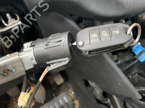 Used Ignition barrel Ignition barrel PEUGEOT 208 I (CA_, CC_) 1.6 HDi / BlueHDi 75 (75 hp) 19906846 19906846