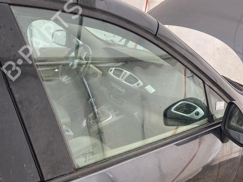 Used Front right door window Front right door window 34451125 34451125