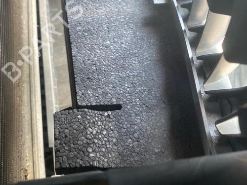 Used Front bumper reinforcement Front bumper reinforcement 38228532 38228532