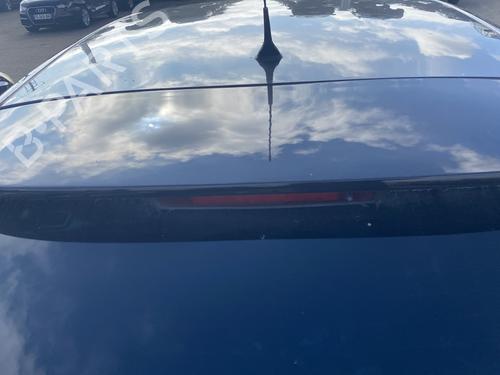 Spojler tylny RENAULT MEGANE IV Hatchback (B9A/M/N_) 1.5 dCi 110 (B9A3) 960305174R