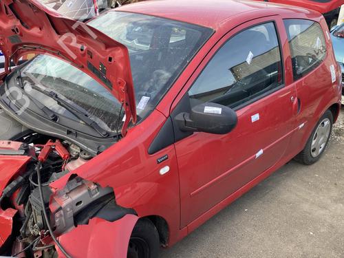 Benzintank RENAULT TWINGO II (CN0_) 1.2 16V (CN04, CN0B) (75 hp) 32861372